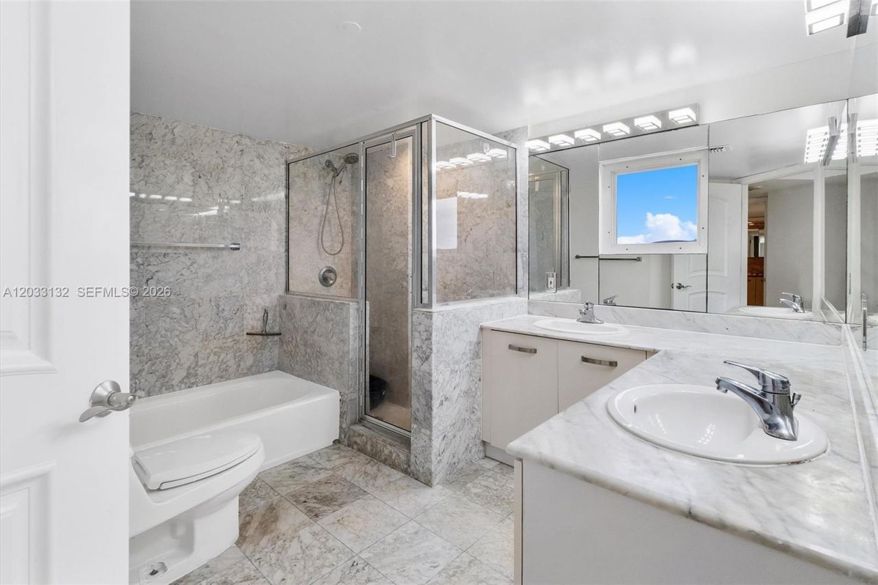 8911 Collins Ave, Unit 605, Surfside, FL 33154 Photo