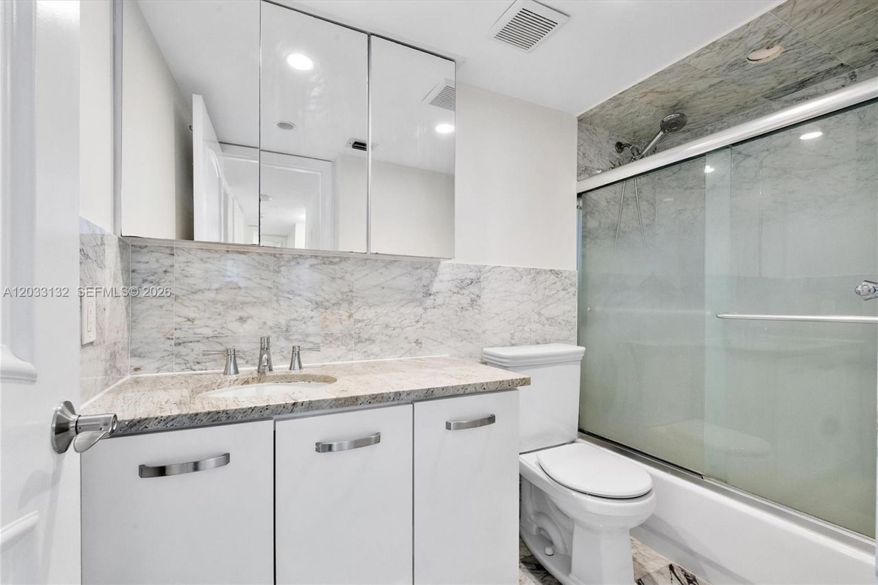 8911 Collins Ave, Unit 605, Surfside, FL 33154 Photo