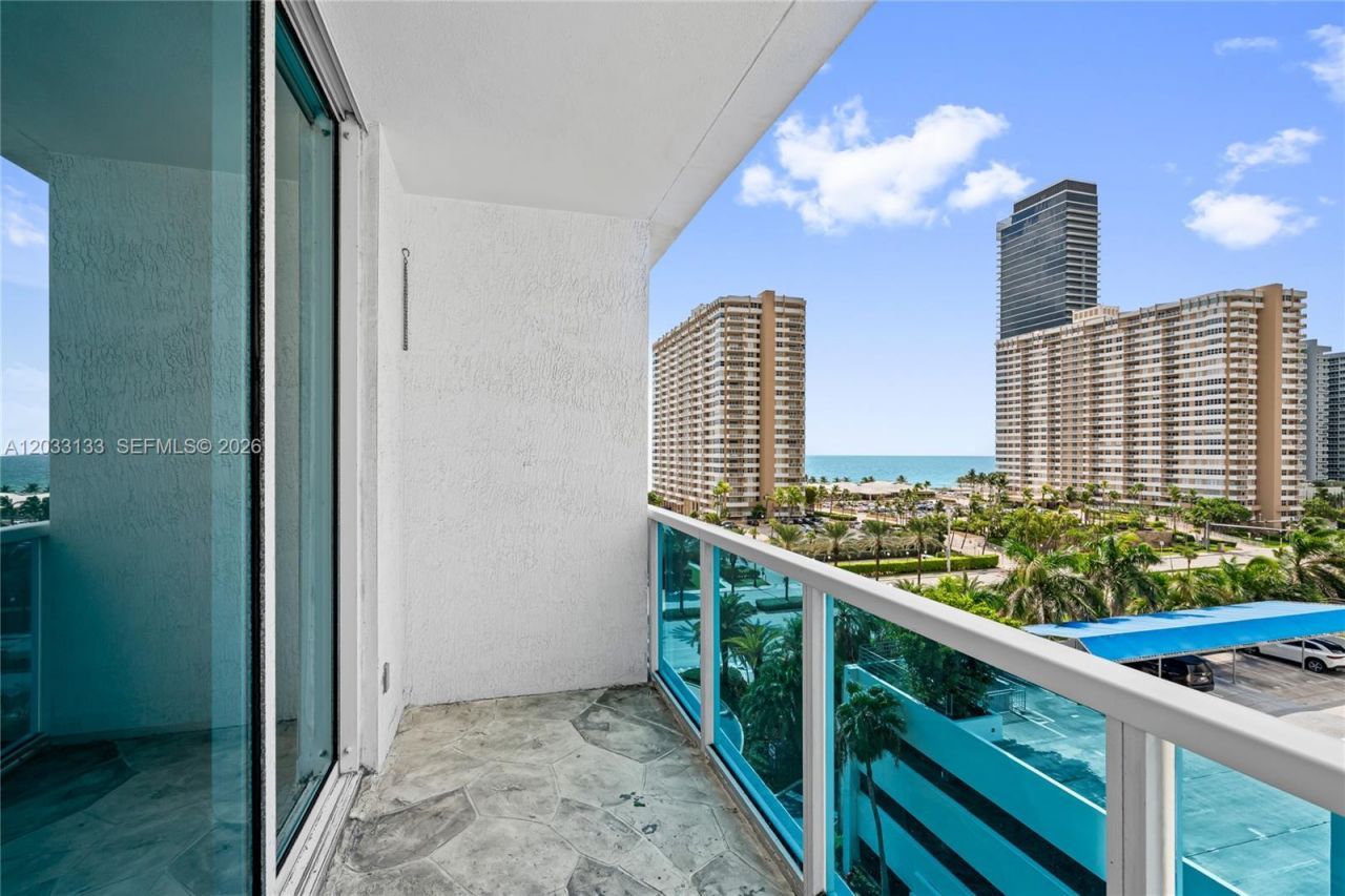 1945 S Ocean Dr , Unit 704, Hallandale Beach, FL 33009 Photo