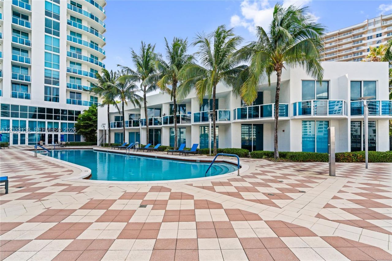 1945 S Ocean Dr , Unit 704, Hallandale Beach, FL 33009 Photo