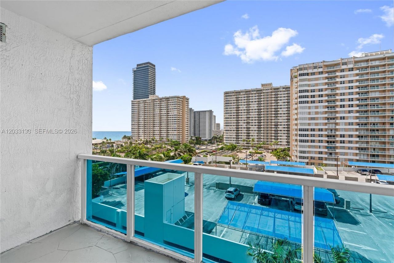 1945 S Ocean Dr , Unit 704, Hallandale Beach, FL 33009 Photo