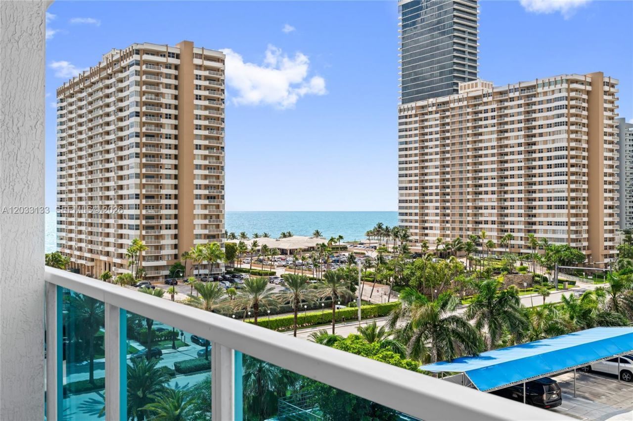 1945 S Ocean Dr , Unit 704, Hallandale Beach, FL 33009 Photo