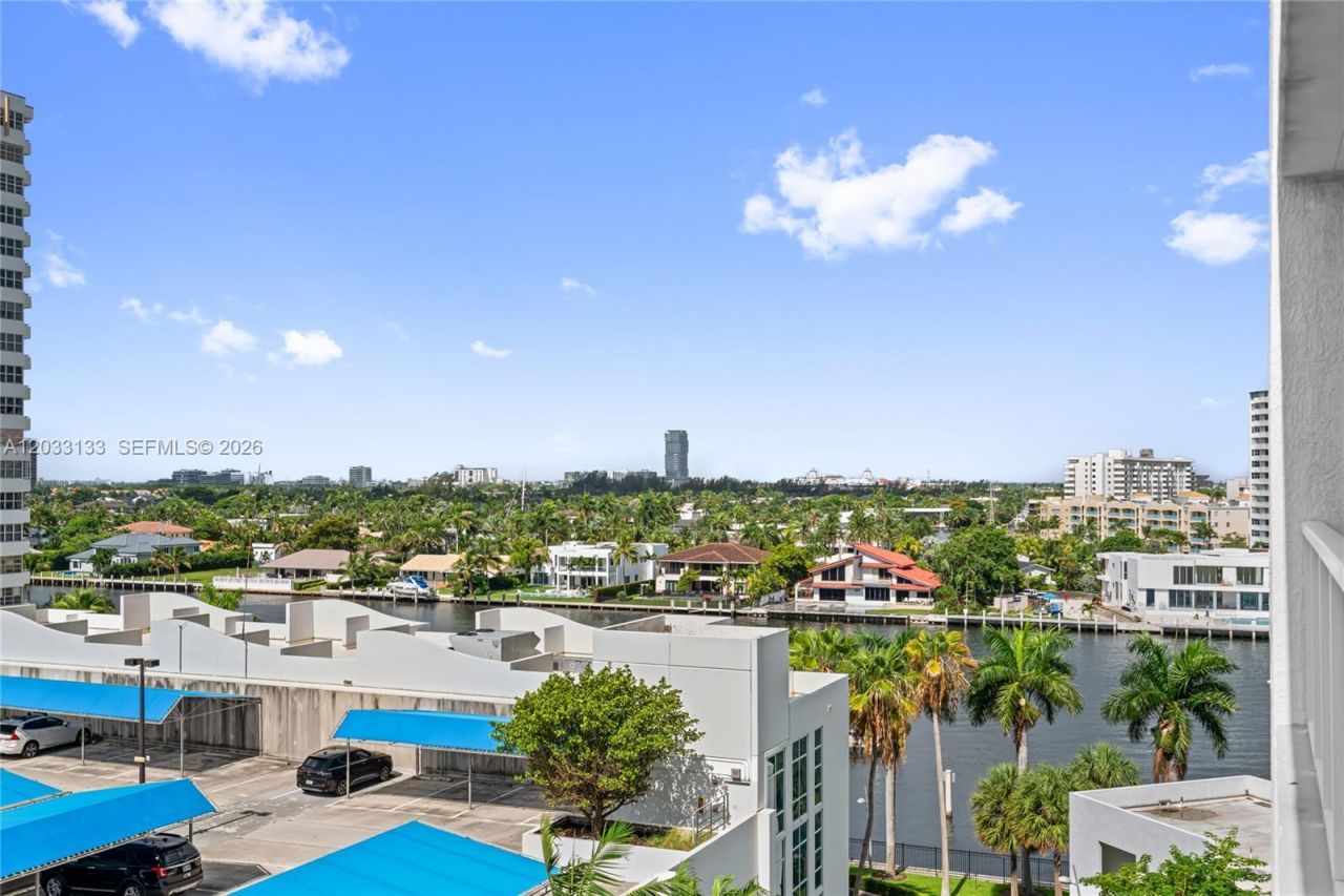 1945 S Ocean Dr , Unit 704, Hallandale Beach, FL 33009 Photo