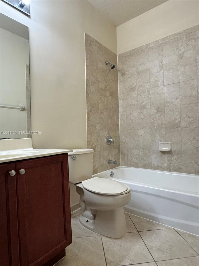 11503 NW 89th St, Unit 223, Doral, FL 33178 Photo