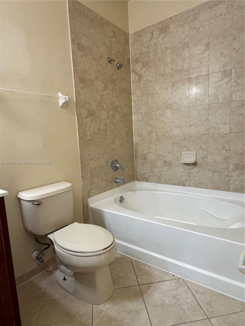 11503 NW 89th St, Unit 223, Doral, FL 33178 Photo
