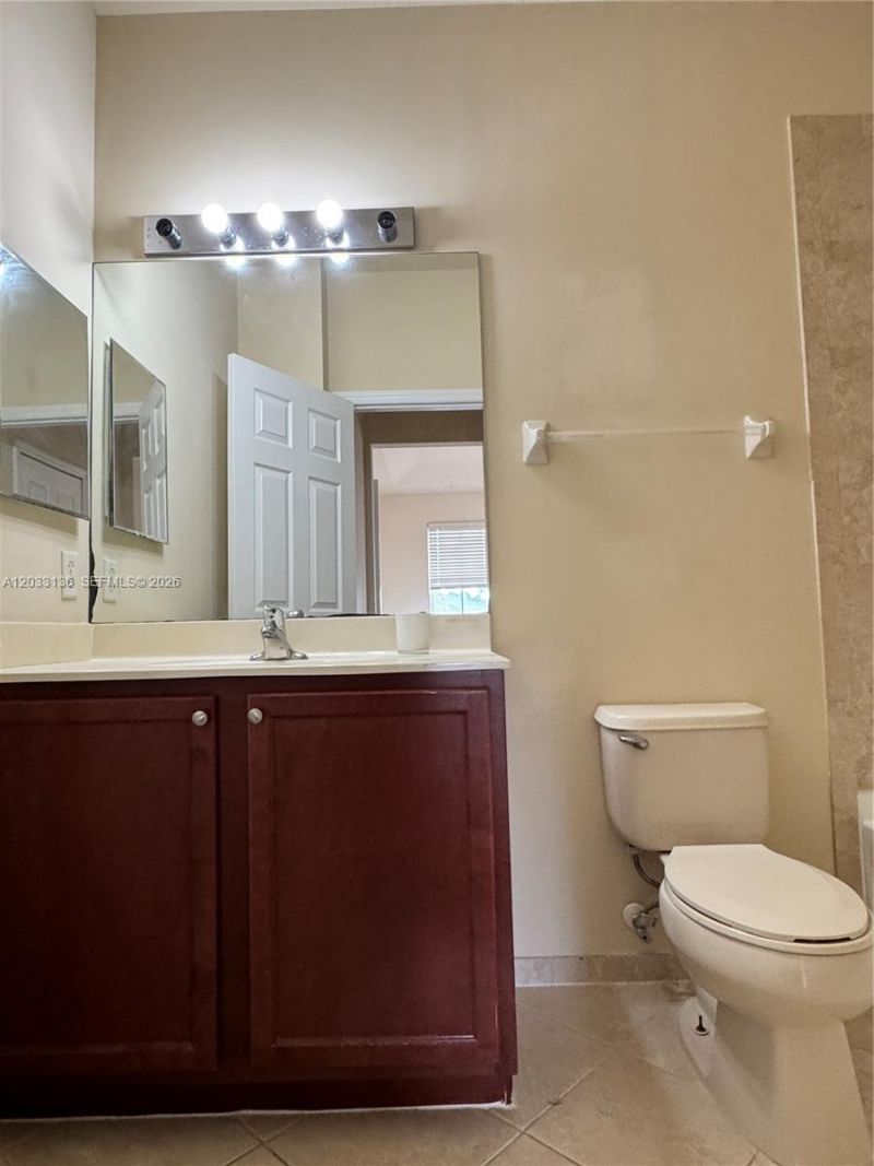 11503 NW 89th St, Unit 223, Doral, FL 33178 Photo