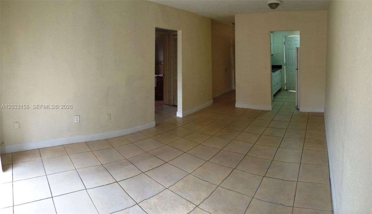 2441 NW 13 St , Unit 77, Miami, FL 33125 Photo