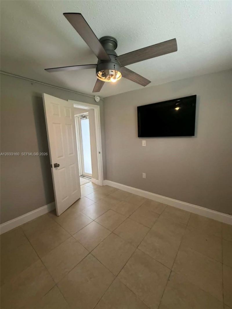 11100 NE 12th Ave, Miami, FL 33161 Photo