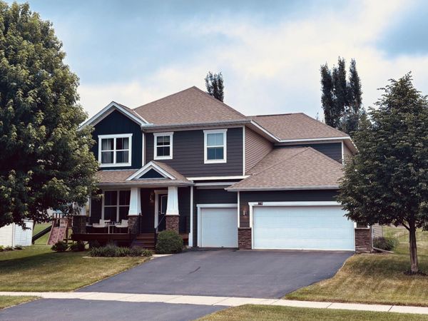 9607 212th Street, Lakeville, MN 55044