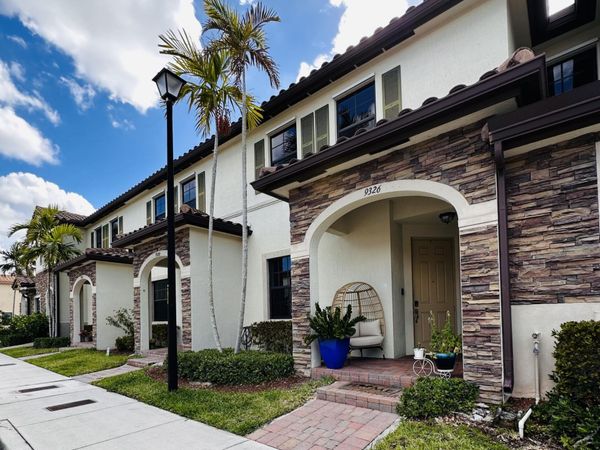 9326 W 33rd Lane, Hialeah, FL 33018