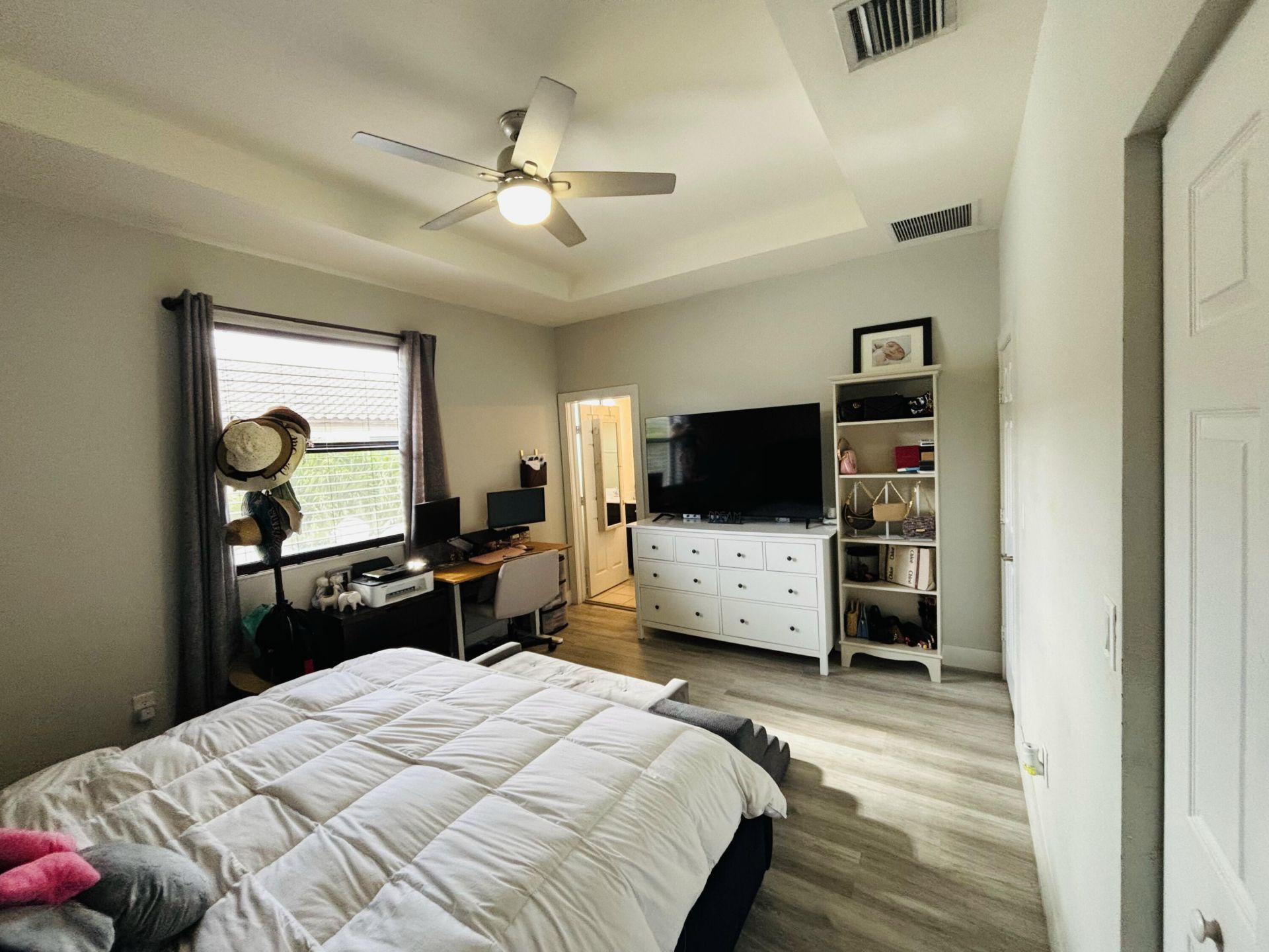 9326 W 33rd Lane, Hialeah, FL 33018 Photo