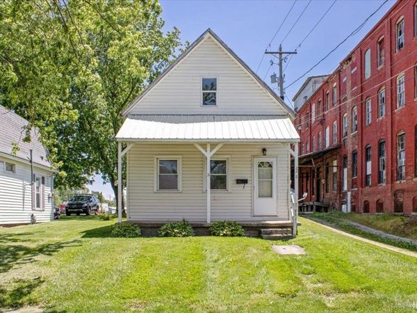 420 N West Street, Winchester, IN 47394