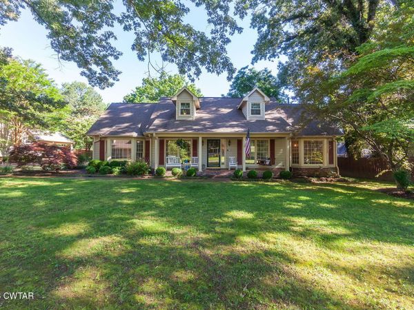 19 Sunnymeade Drive , Jackson, TN 38305