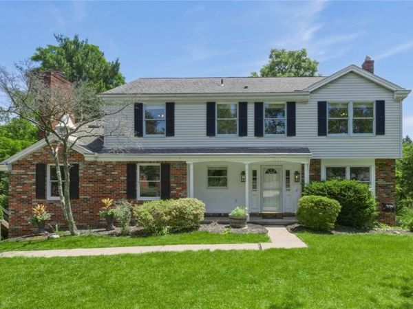 112 Marshall Dr , Mt. Lebanon, PA 15228