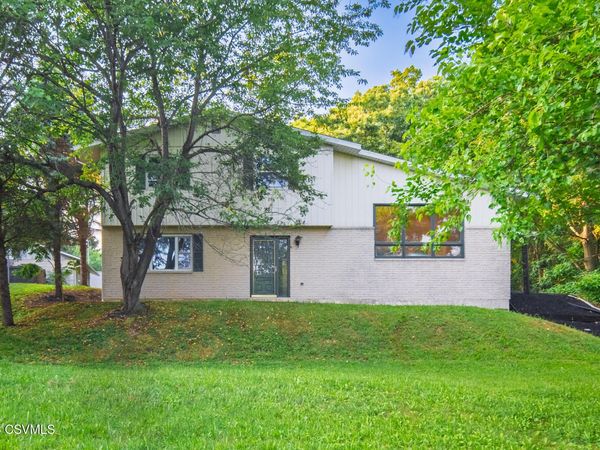 363 SPRUCE Street, Kulpmont, PA 17834