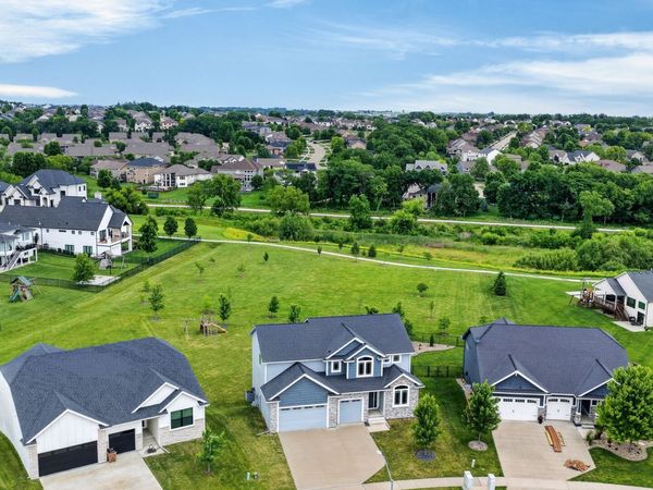 3667 NW 165th Street, Clive, IA 50325