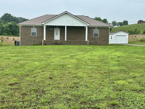 1686 Pleasant Hill Rd , Prospect, TN 38477