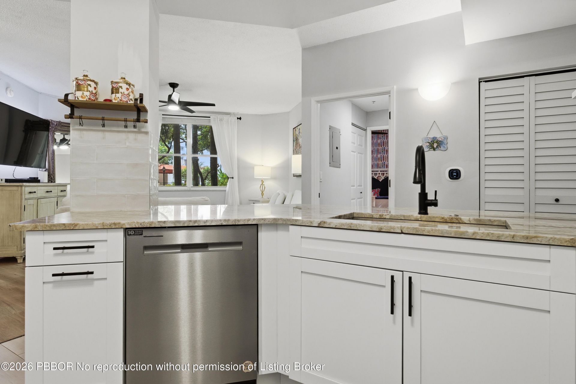 780 S Sapodilla Avenue, Unit 104, West Palm Beach, FL 33401 Photo