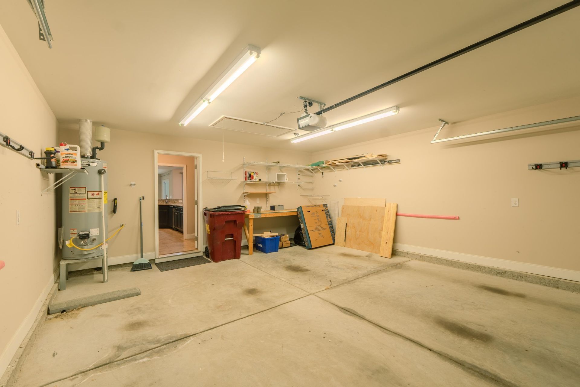 373 Sun Colony Blvd.  Photo 31