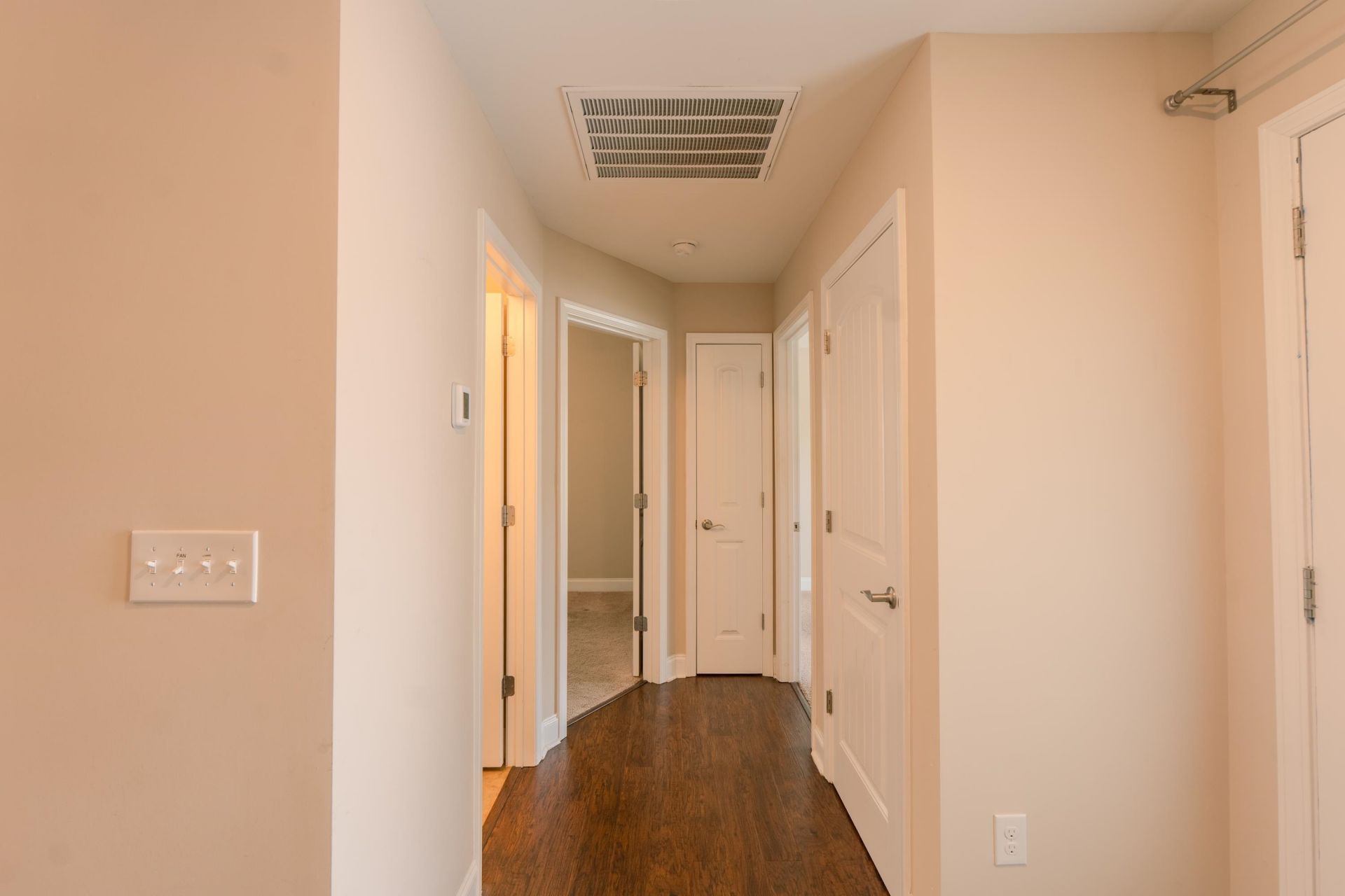 373 Sun Colony Blvd.  Photo 4