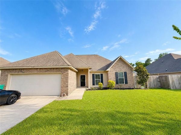 41905 SNOWBALL Circle , Ponchatoula, LA 70454