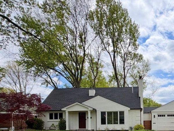 16011 Amherst Avenue , Beverly Hills Vlg, MI 48025