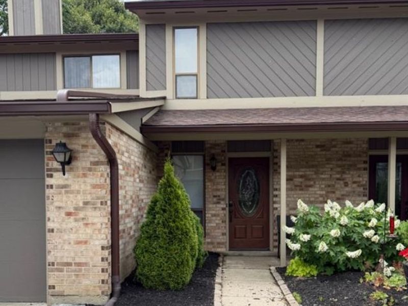 712 Hidden Valley Court, Fairborn, OH 45324 Photo 1