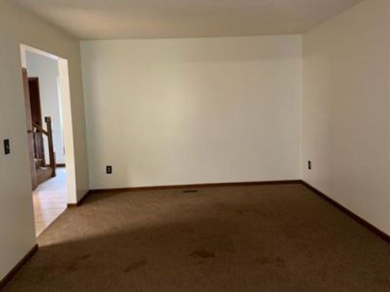 712 Hidden Valley Court, Fairborn, OH 45324 Photo 6