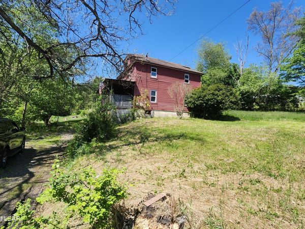 692 Pennsylvania 239, Shickshinny, PA 18655