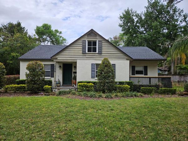 2009 E WASHINGTON STREET , ORLANDO, FL 32803