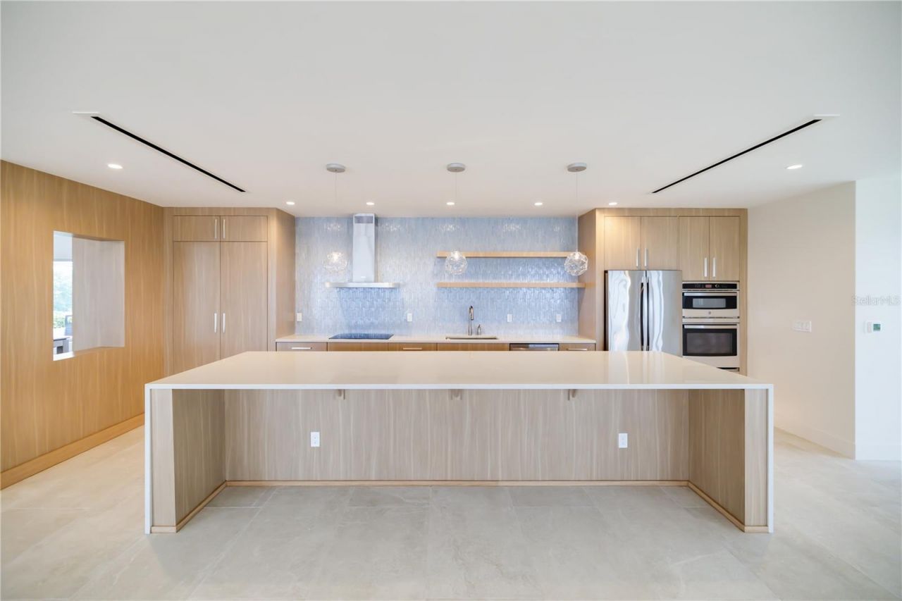 2525 Gulf Of Mexico Drive, Unit 3D, Longboat Key, FL 34228 Photo