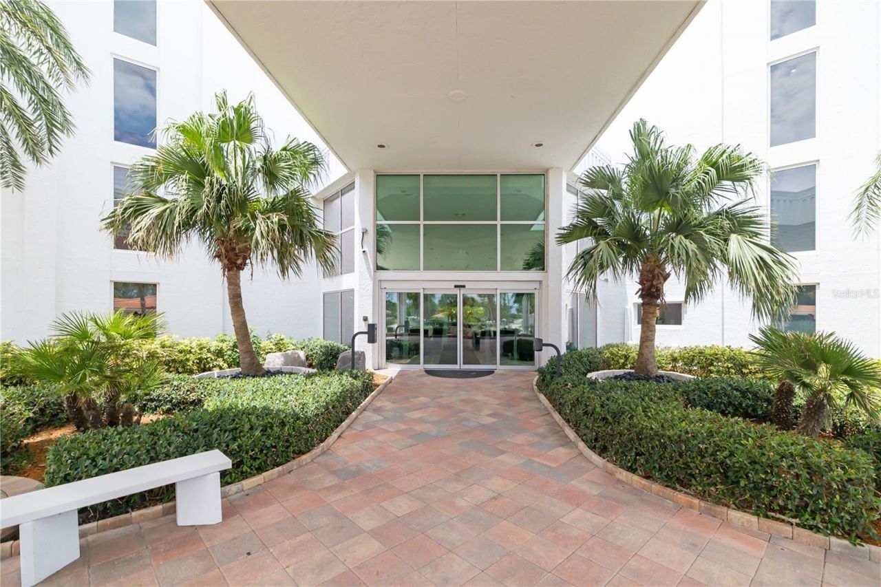 2525 Gulf Of Mexico Drive, Unit 3D, Longboat Key, FL 34228 Photo