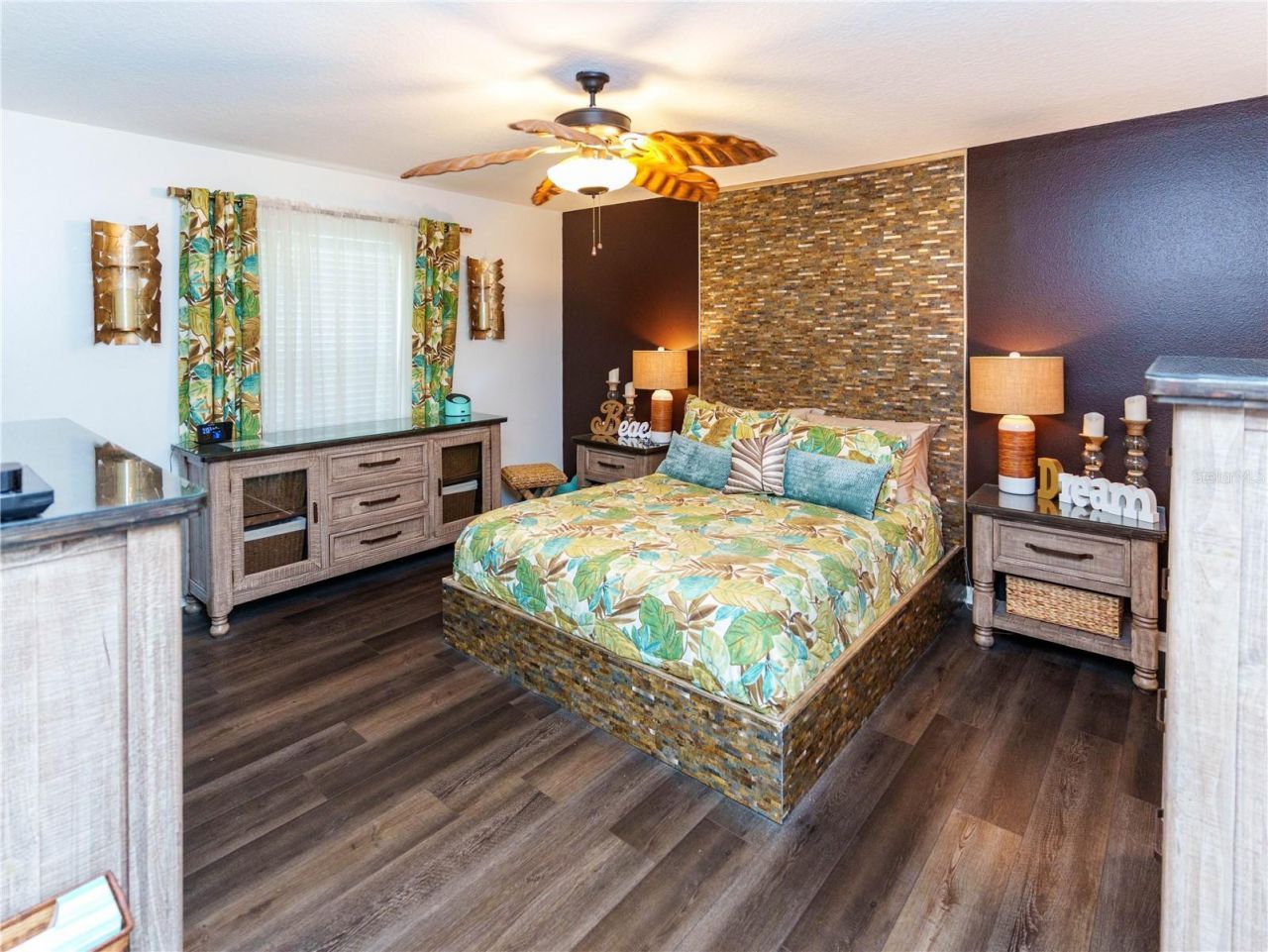 9234 Santa Monica Way, New Port Richey, FL 34655 Photo