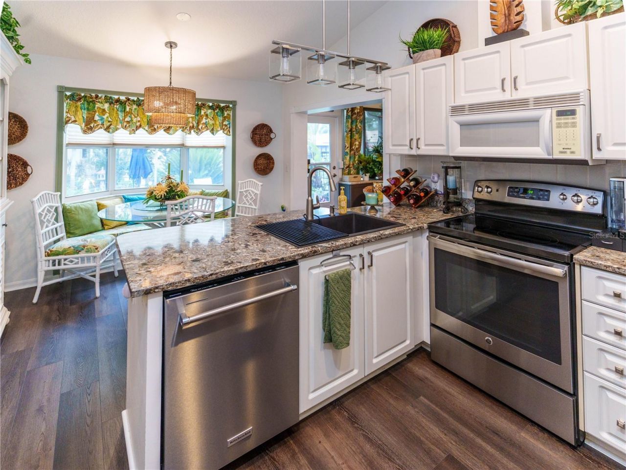 9234 Santa Monica Way, New Port Richey, FL 34655 Photo