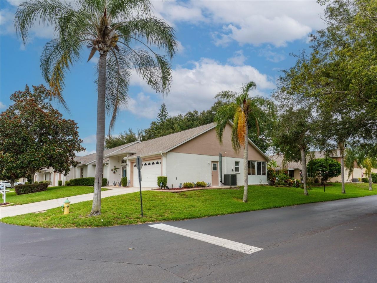 9234 Santa Monica Way, New Port Richey, FL 34655 Photo