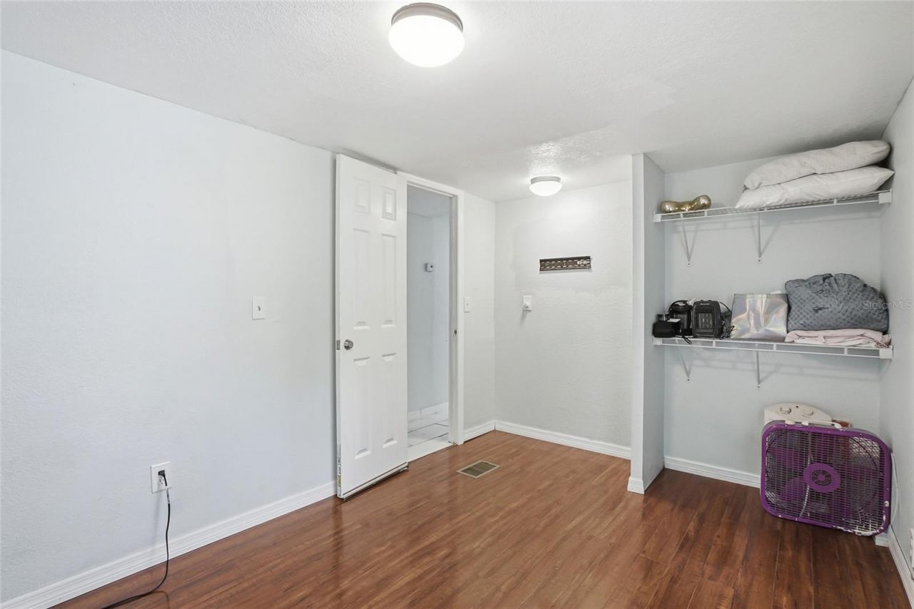 911 Marjorie Avenue , Brandon, FL 33511 Photo