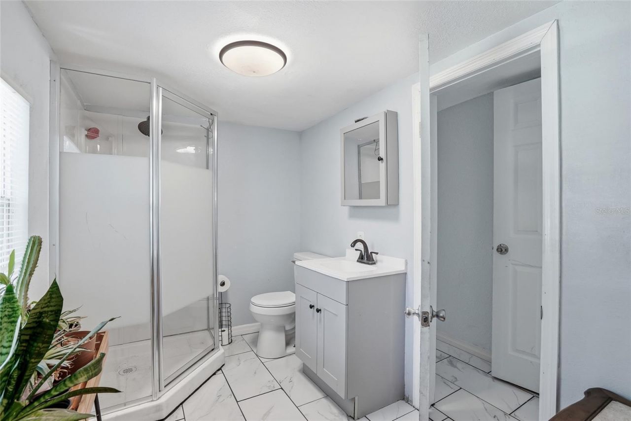 911 Marjorie Avenue , Brandon, FL 33511 Photo