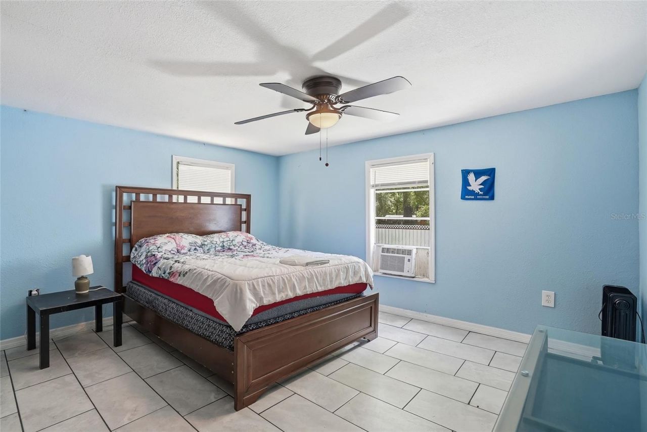 911 Marjorie Avenue , Brandon, FL 33511 Photo