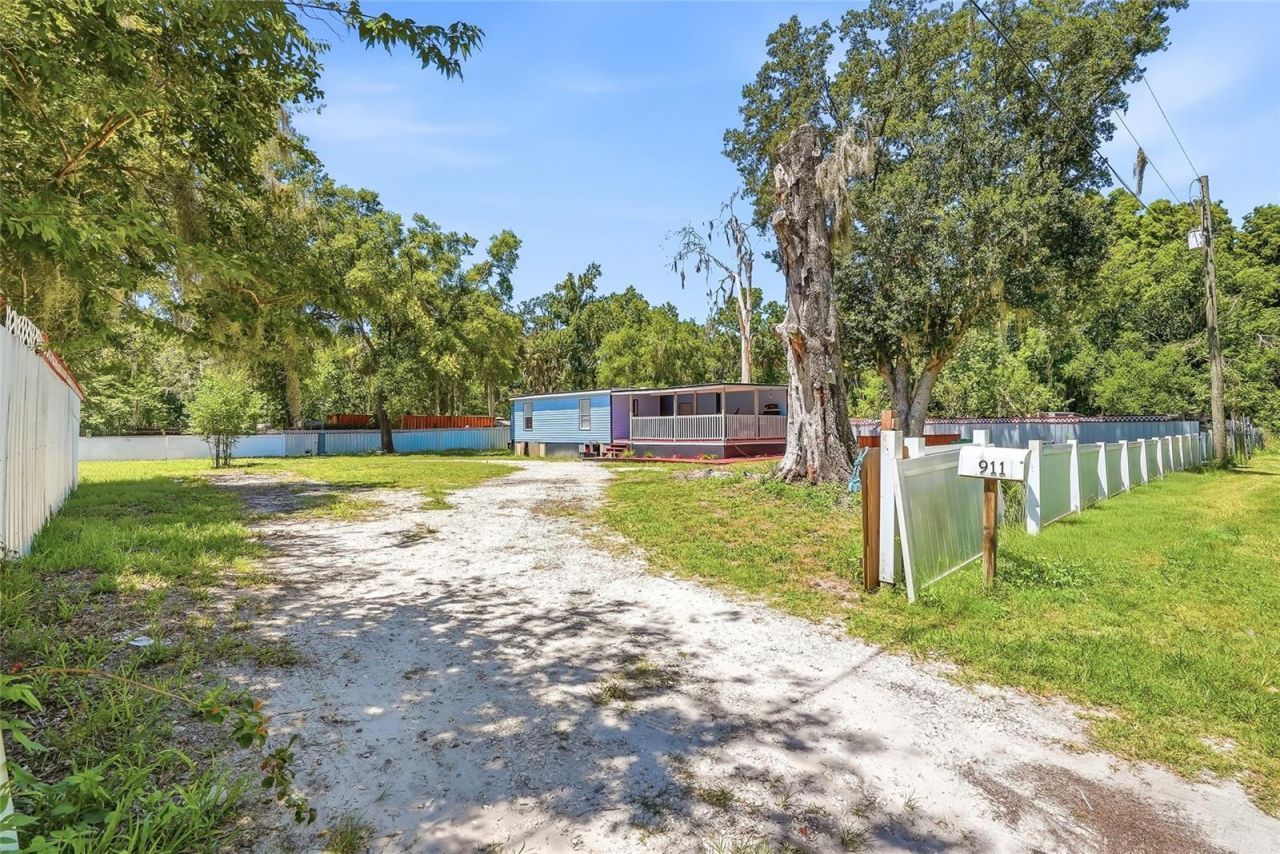 911 Marjorie Avenue , Brandon, FL 33511 Photo