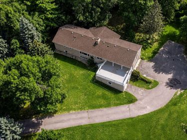 8750 Queensland Lane N, Maple Grove, MN 55311
