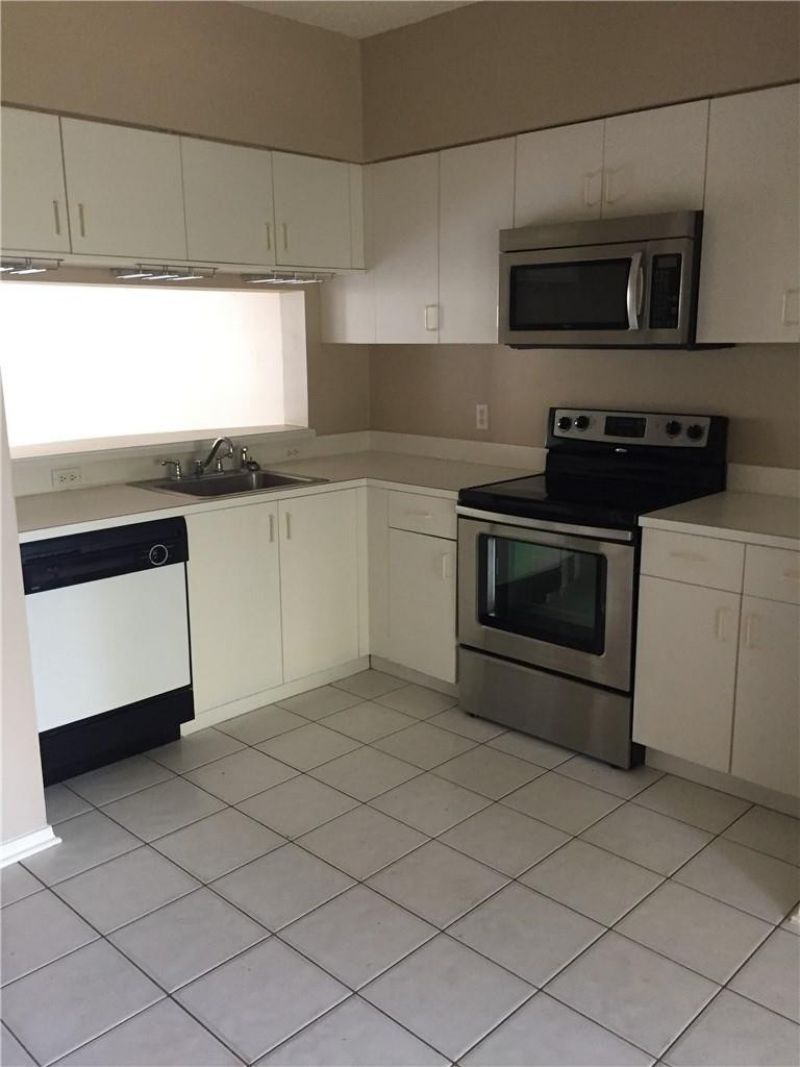 23 Whitehead Circle, Weston, FL 33326 Photo
