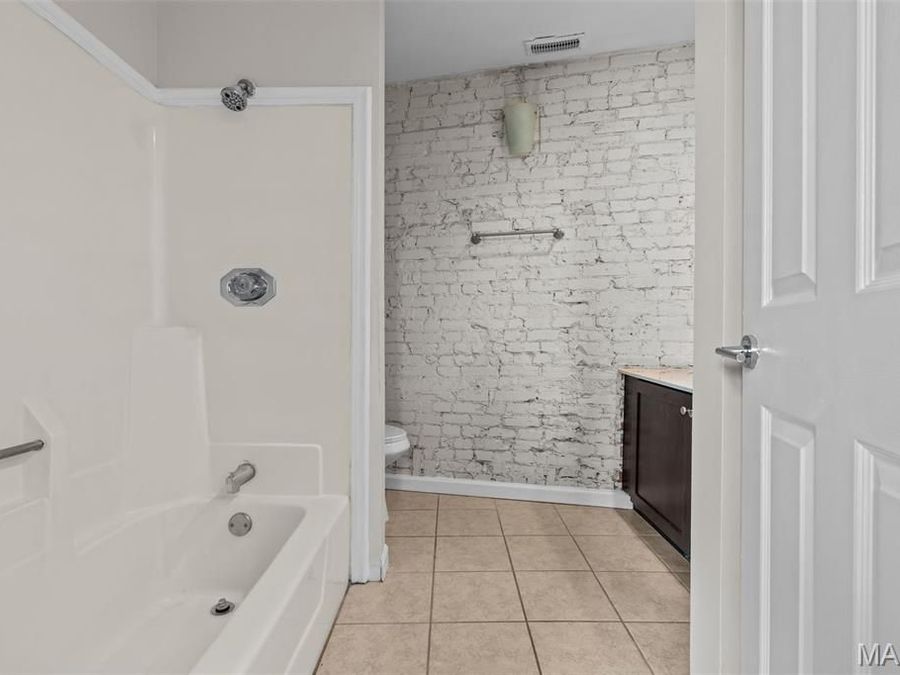 Property Image 79