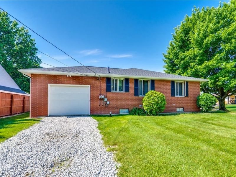 3322 Norman Avenue NW, Canton, OH 44709 Photo 3
