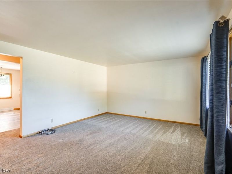 3322 Norman Avenue NW, Canton, OH 44709 Photo 5