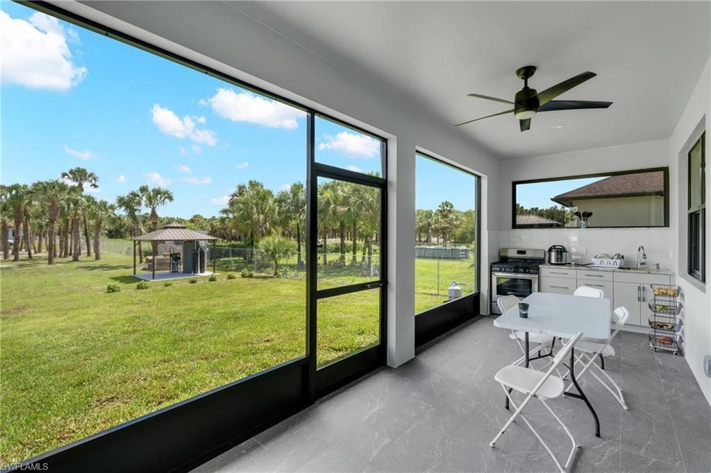 2759 18th Ave Se, Naples, FL 34117 Photo
