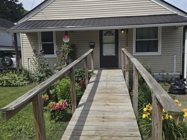 302 W 9th Street West, Huntington, WV 25704