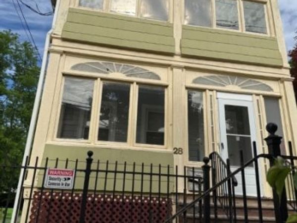 28 N Middaugh St, Unit 2, Somerville, NJ 08876
