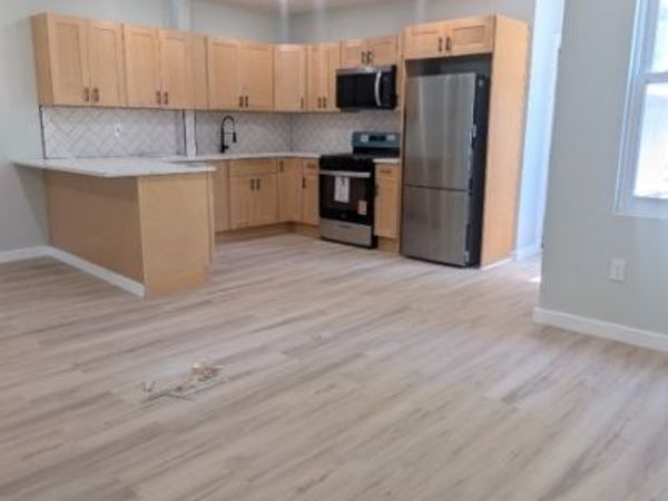 86 Linden Ave, Irvington, NJ 07111
