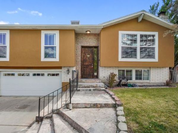 2809 W GILBERT DR , Riverton, UT 84065