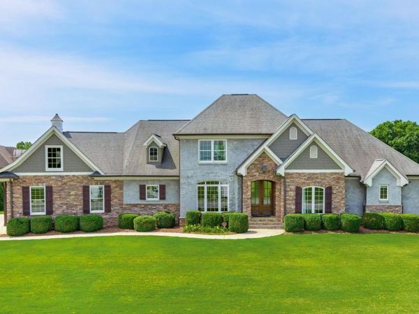 218 Scrapeshin Trail, Ringgold, GA 30736